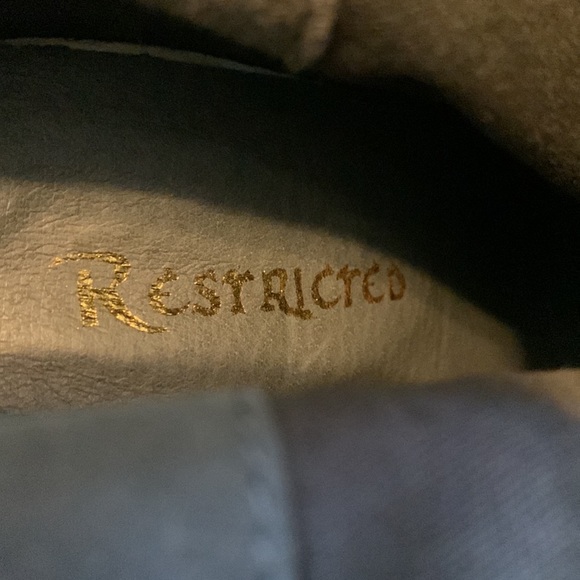 Restricted Women's Gray Leather Back Zipper Platform High Heeled Ankle Boots 8.5 - Picture 11 of 12